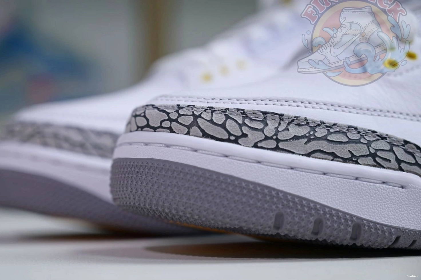 3 AIR RETRO OG JORDAN 0201